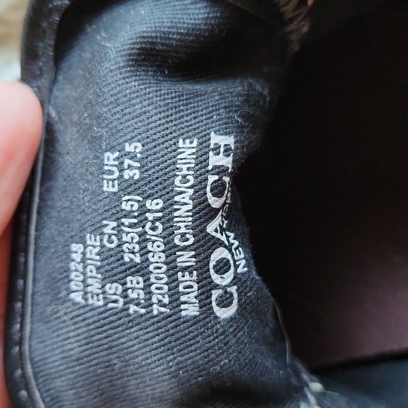 Coach womans black and white tennis shoe size 7.5 US  37.5 EUR - Picture 8 of 12